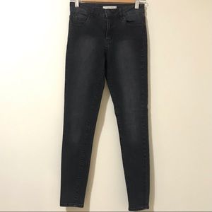 Eighty Two Black Skinny Jean